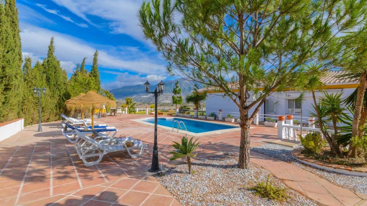 Casa Rocio Y Paloma Vinuela By Ruralidays Βίλα Εξωτερικό φωτογραφία