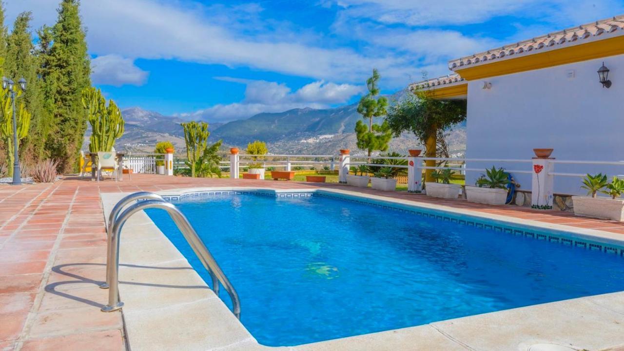 Casa Rocio Y Paloma Vinuela By Ruralidays Βίλα Εξωτερικό φωτογραφία