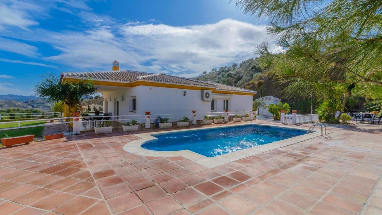 Casa Rocio Y Paloma Vinuela By Ruralidays Βίλα Εξωτερικό φωτογραφία